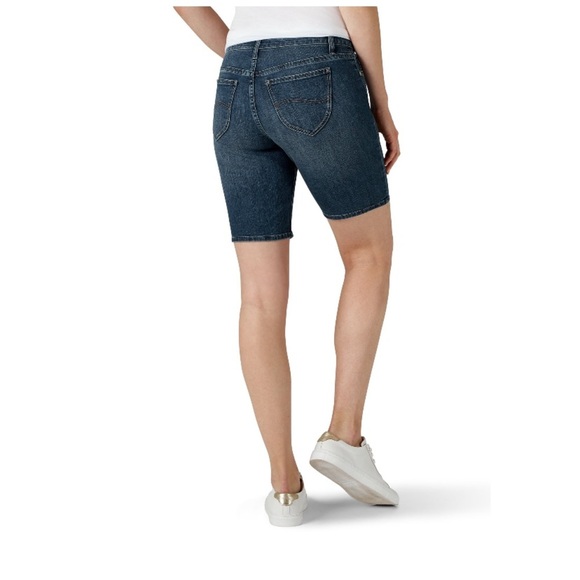 NWT Lee Riders Midrise Bermuda Shorts in Iron Blue - Size 8 - Picture 2 of 10